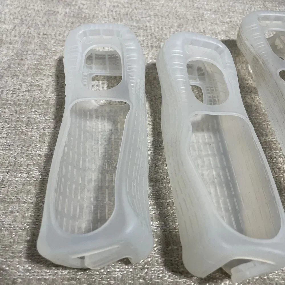 Genuine Nintendo Wii Controller Rubber Silicone Grip Sleeves Clear Lot Of 3